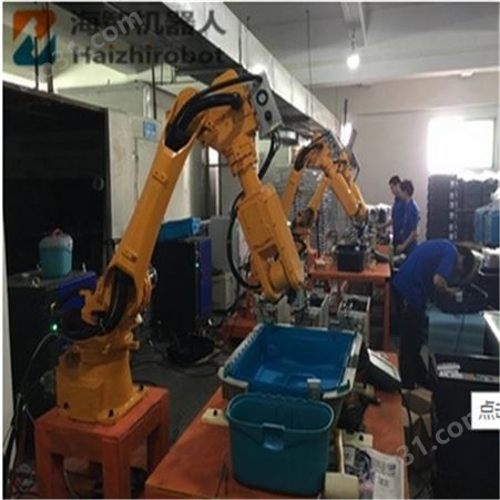 跟踪喷粉机器人厂家 东莞高品质喷涂机器人