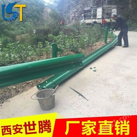 广西波形护栏高速公路防撞栏乡村道路隔离护栏