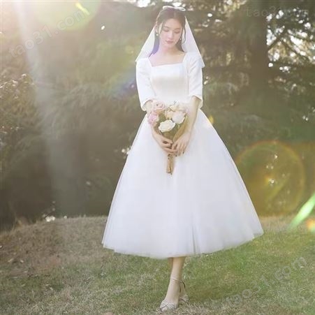 小个子轻婚纱2022新款新娘法式简约短裙赫本风出门纱超仙气质礼服