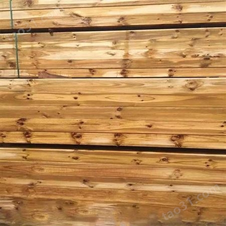 呈果木业木方价格 辐射松建筑木方规格定制 优质木方厂家平价批发